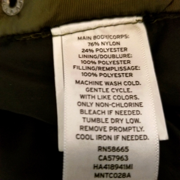 Halogen Woman’s Long Green Parka. NWOT Size SM - Picture 7 of 13